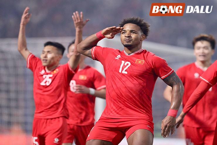 ĐT Việt Nam không nên mạo hiểm triệu tập Xuân Son đá SEA Games 33