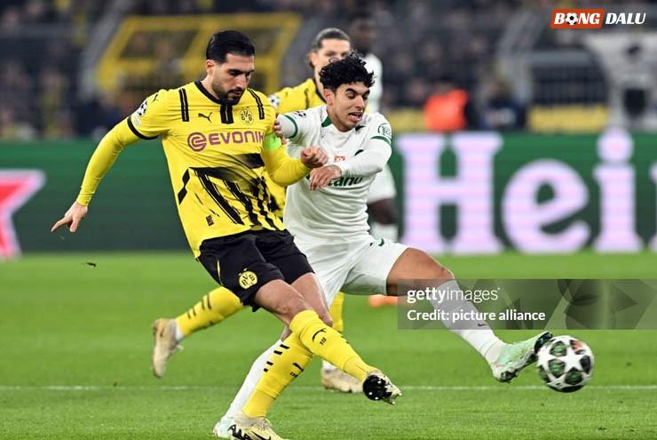 Dortmund chơi trên cơ Sporting Lisbon