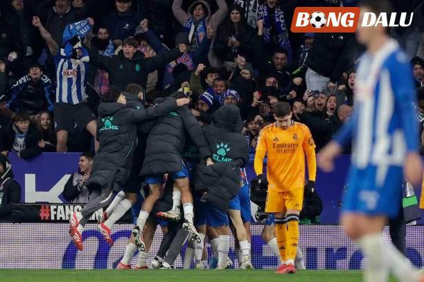 Espanyol trừng phạt Real Madrid từ một pha phản công