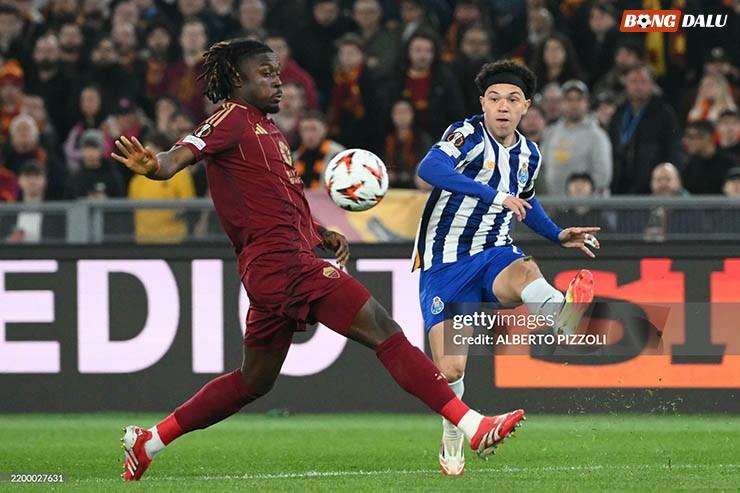 Video bóng đá Roma - Porto: Đại tiệc 5 bàn, "ông lớn" đi tiếp xứng đáng (Europa League) - 2