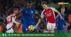 Hấp dẫn đối đầu Arsenal – Chelsea: Rực lửa derby London, “Pháo thủ” lấn lướt