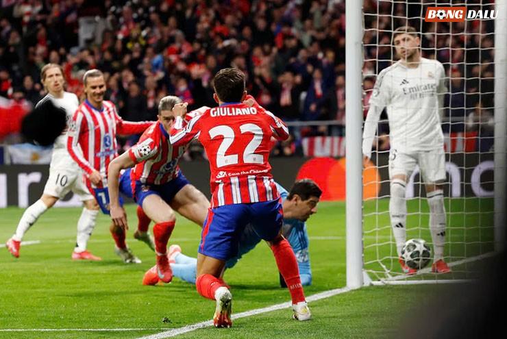 Real Madrid để đối phương chọc thủng lưới ngay từ giây thứ 28 của trận đấu