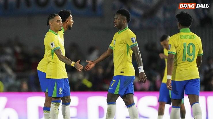 Hàng công đắt giá của Brazil thiếu đi nguồn cung cấp bóng