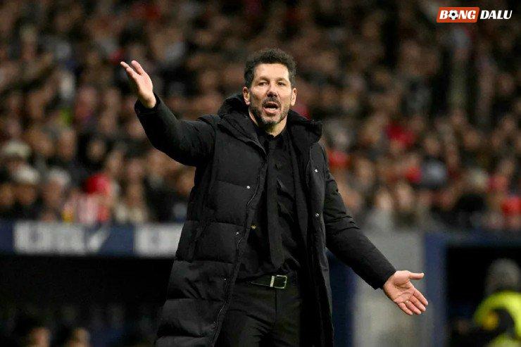 Simeone tuyên bố Atletico chưa "đầu hàng" trong cuộc đua vô địch