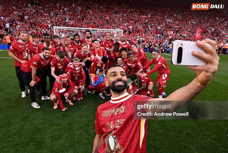 Salah đóng vai trò quan trọng trong hành trình chinh phục ngôi vương Ngoại hạng Anh của Liverpool