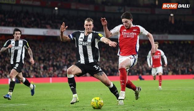 Arsenal chỉ cần hòa, trong khi Newcastle chỉ yên tâm với chiến thắng