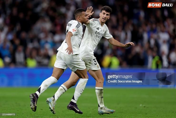 Mbappe và Jacobo là hai cầu thủ ghi bàn cho Real Madrid