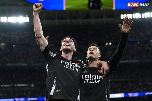 Arsenal là đội có tổng doanh thu cao nhất khi tính cả số tiền thu được nhờ lọt vào bán kết Champions League