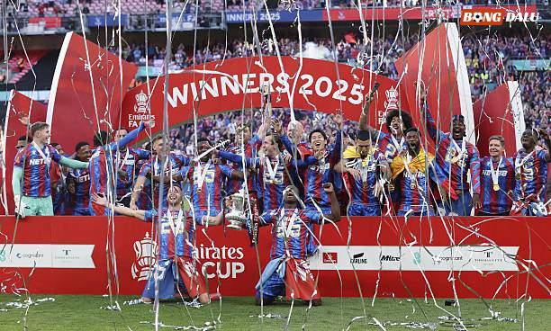 Crystal Palace đăng quang FA Cup, danh hiệu lớn nhất trong lịch sử CLB