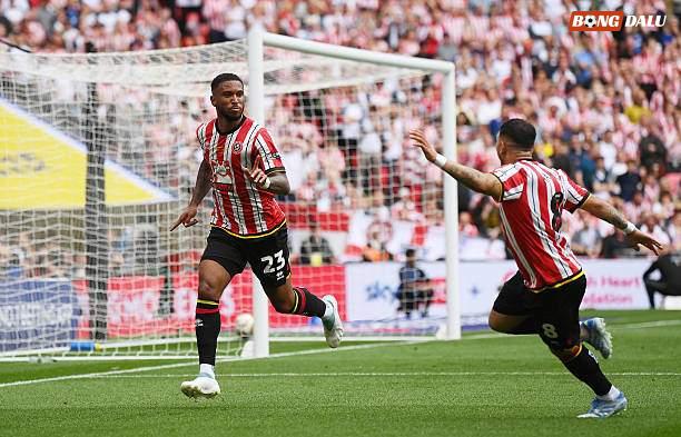 Tyrese Campbell mang lại bàn mở điểm cho Sheffield