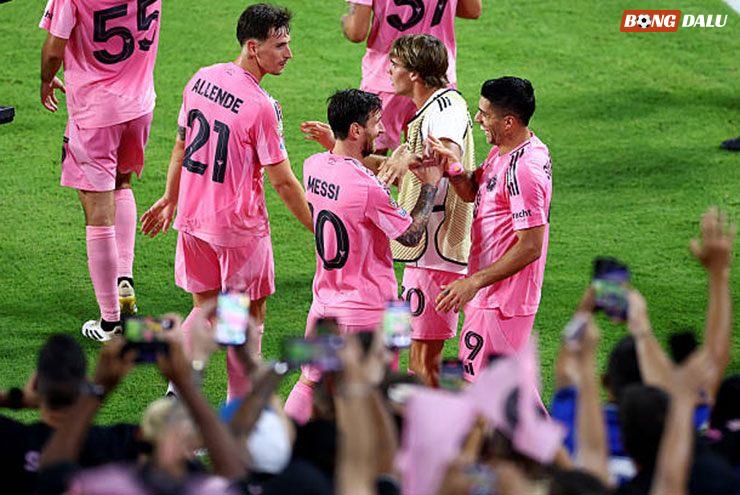 Messi, Suarez cùng các đồng đội Inter Miami ăn mừng