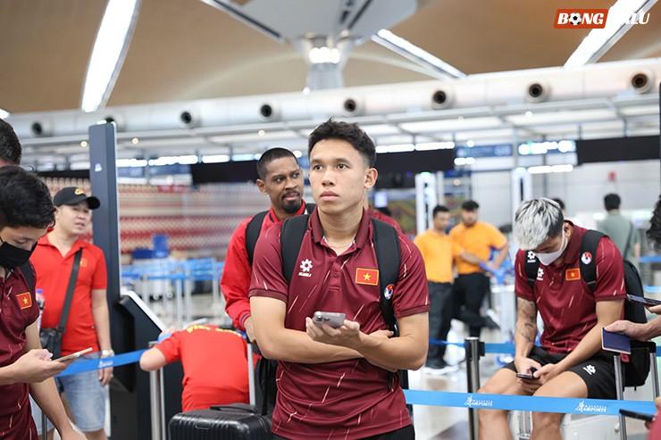 Trận thua này khiến ĐT Việt Nam gặp nhiều khó khăn trong việc giành vé dự Asian Cup 2027 bởi ở vòng loại này, chỉ có đội đầu bảng mới đi tiếp 