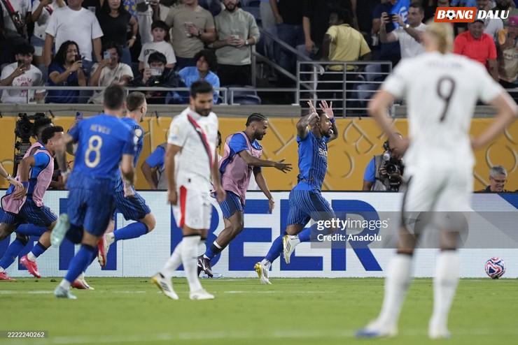 Al Hilal gây ra cú sốc lớn nhất từ đầu giải khi loại Man City